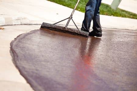 Asphalt Sealcoating